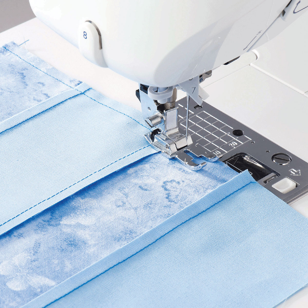 Juki HZL-DX5 Professional Quality Quilting and Sewing Machine - Image 2