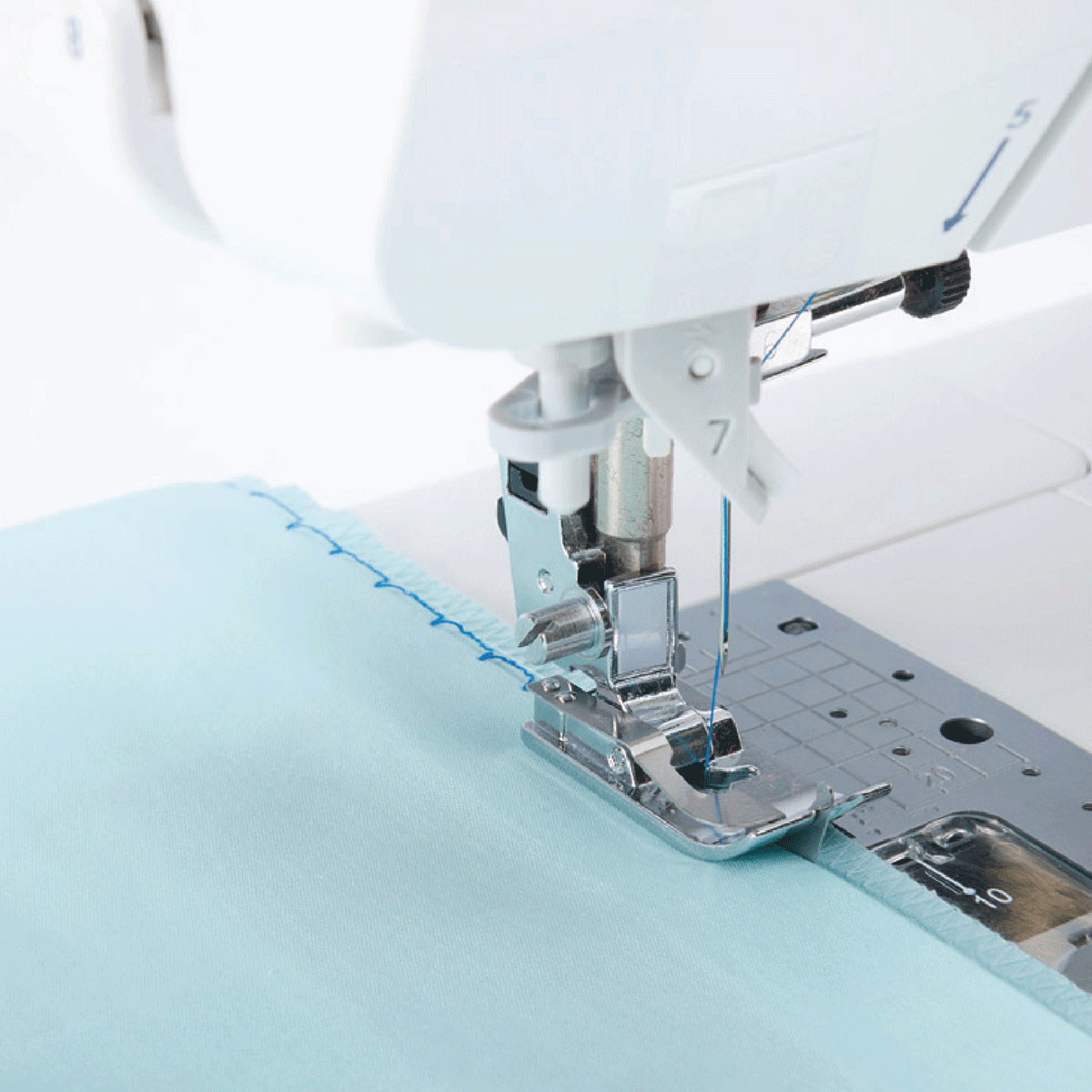 Juki HZL-DX5 Professional Quality Quilting and Sewing Machine - Image 5